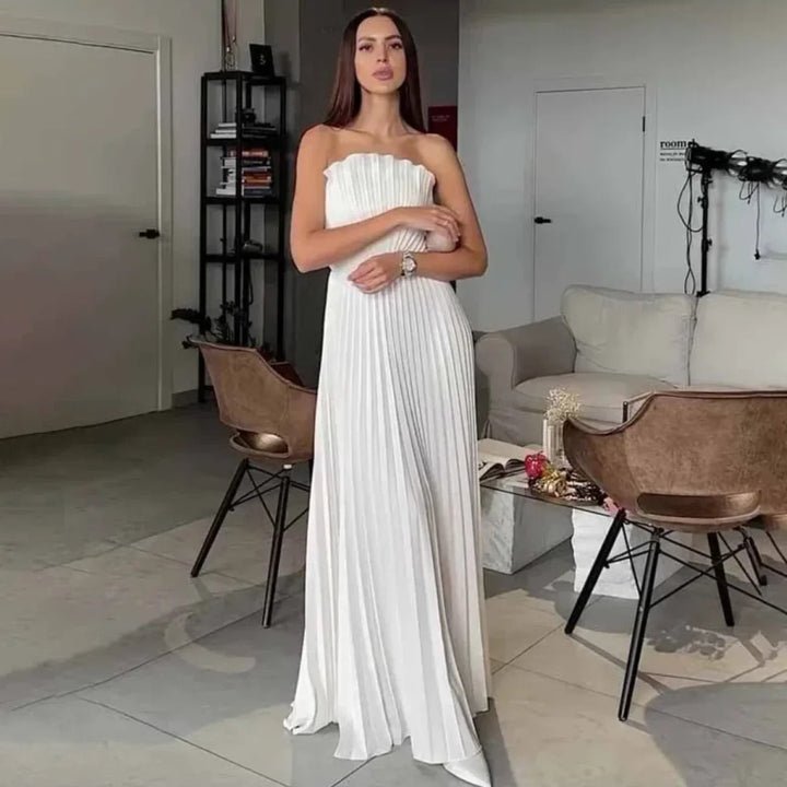 Vestido largo off white plisado Modern Keisy elegante y sofisticado